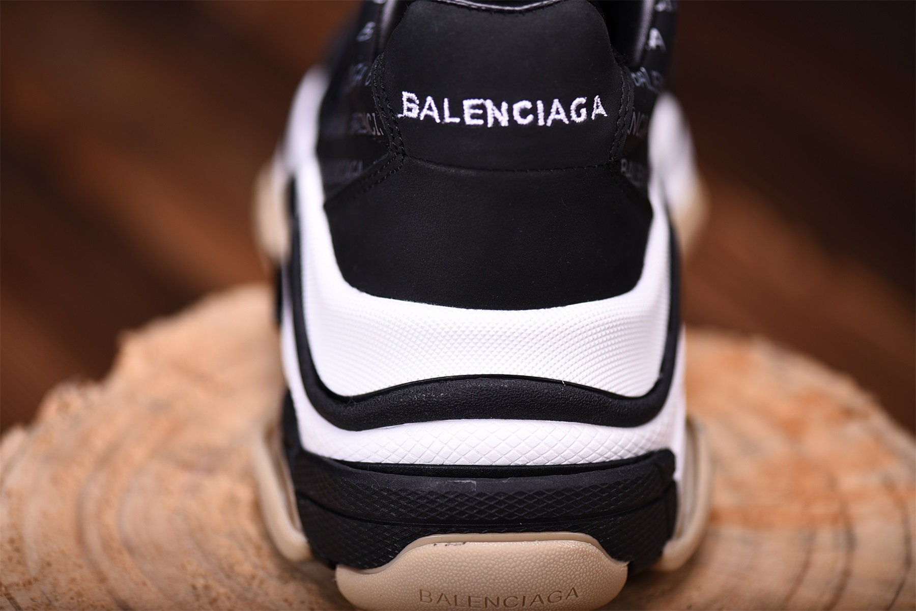 Balenciaga Triple S 483561W06E11012 Black Silver Sneaker Balenciaga For Sale
